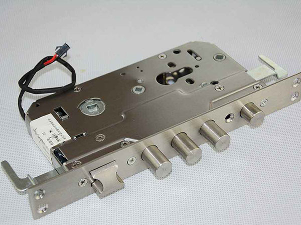 洛南24小时上门开锁公司