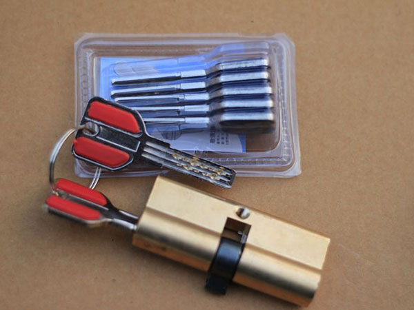 洛南24小时上门开锁公司